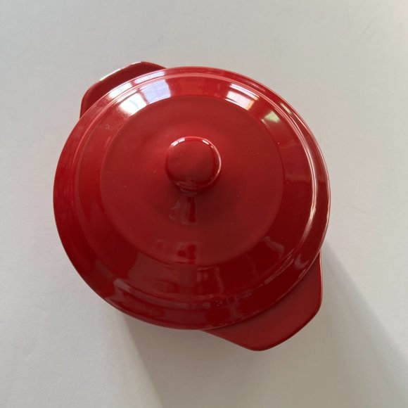 PETITE MAISON Small Covered Red Casserole EUC - Picture 7 of 7